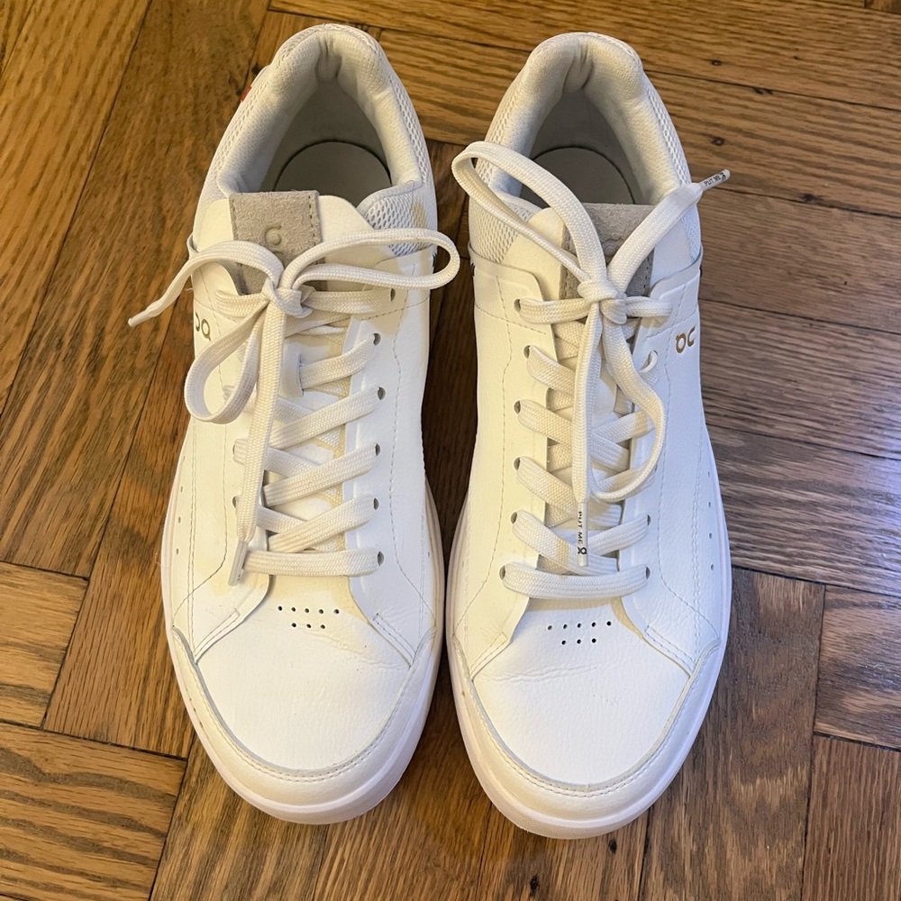 On Inc - The Roger Sneaker